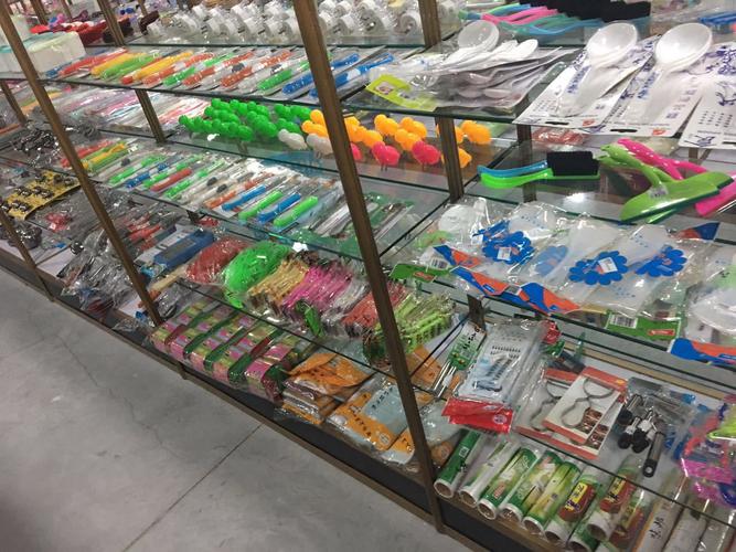 揭秘一元店商業模式 義烏小商品批發如何打造1元日用百貨帝國